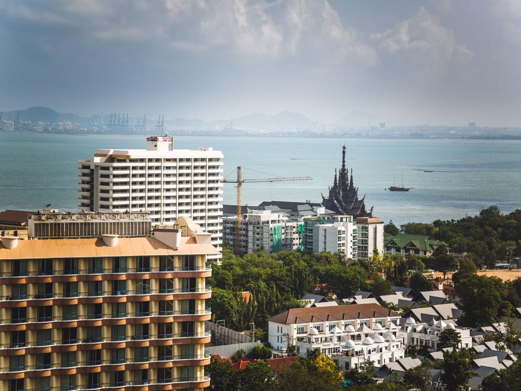 Northpoint Pattaya Apartamento Exterior foto